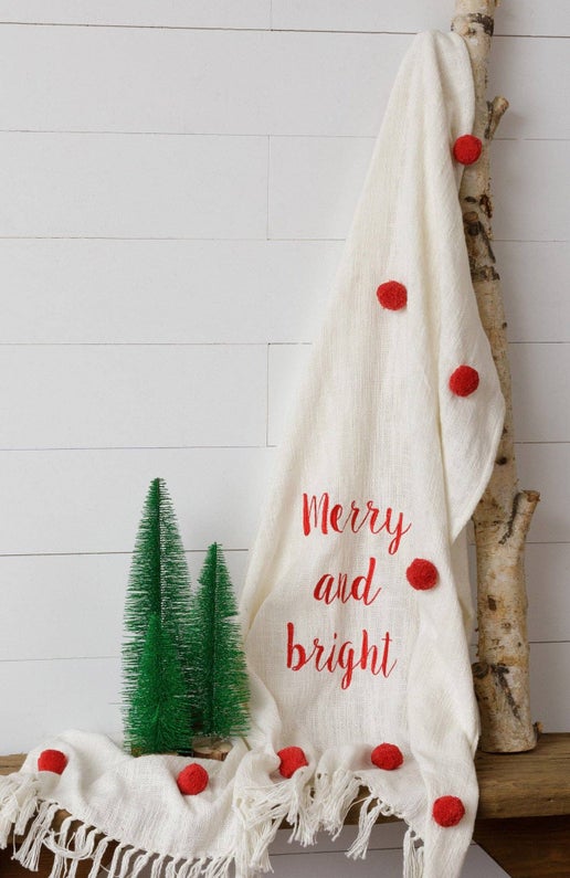 Merry And Bright Pom Pom Throw (PC)