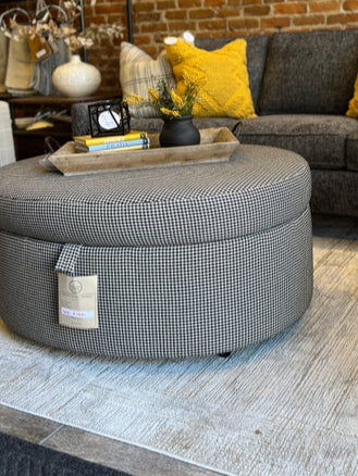 Annette Storage Ottoman